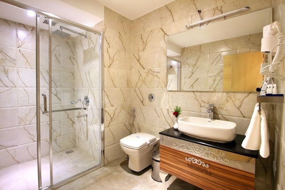 Best Western Ashoka photo 2