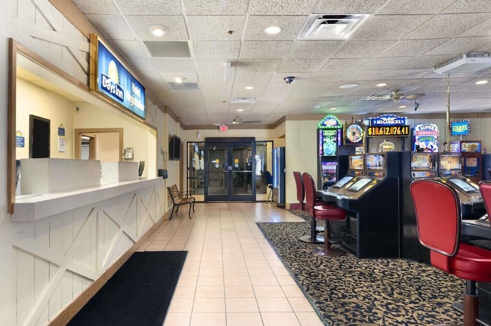 DAYS INN WILD WILD WEST HOTEL photo 4