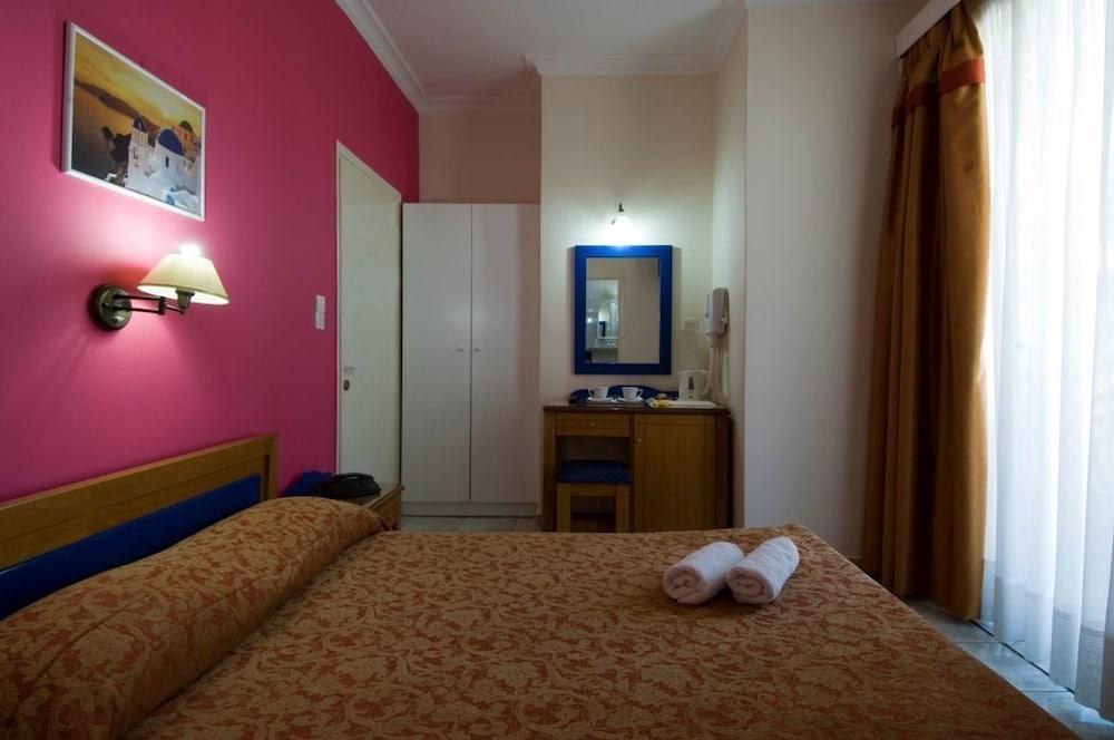 CAROLINA HOTEL photo 3