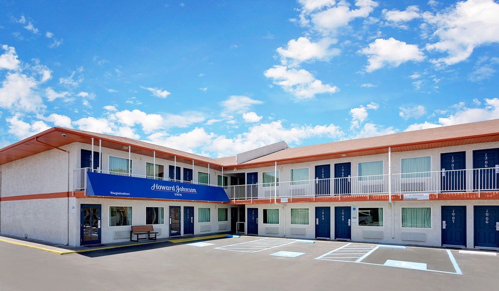HOWARD JOHNSON BY WYNDHAM LAS VEGAS NEAR THE STRIP