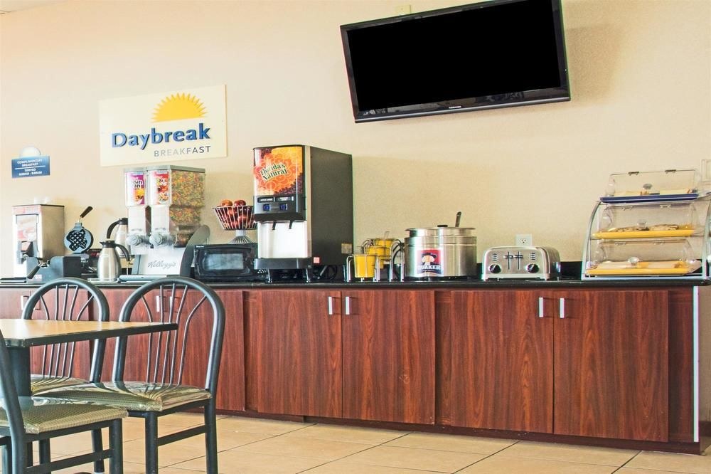 DAYS INN N.W. MEDICAL CENTER