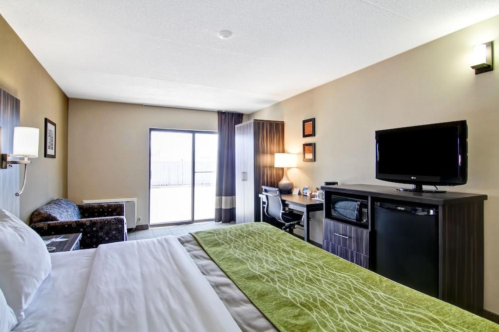 COMFORT INN ST. CATHARINES photo 3