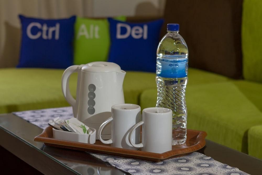 PRIMEBIZ HOTEL KUTA photo 4