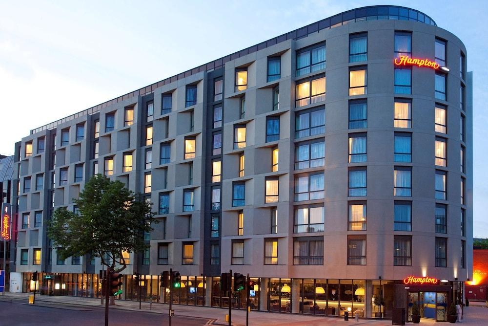 Hampton by Hilton London Waterloo photo 2