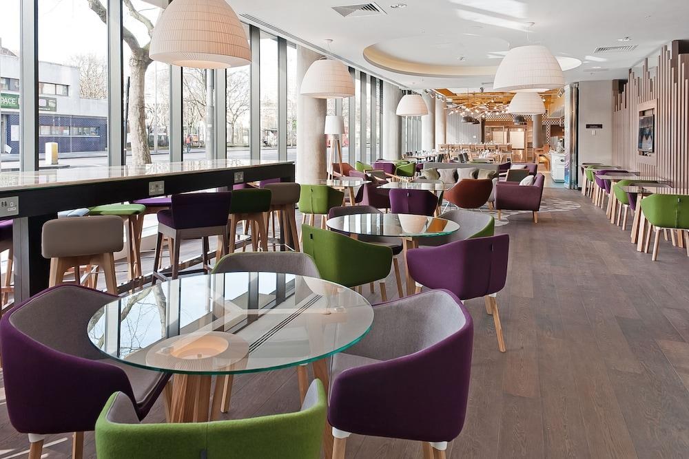 Hampton by Hilton London Waterloo photo 3