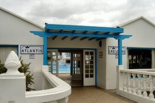 Atlantis Las Lomas Apts. photo 1