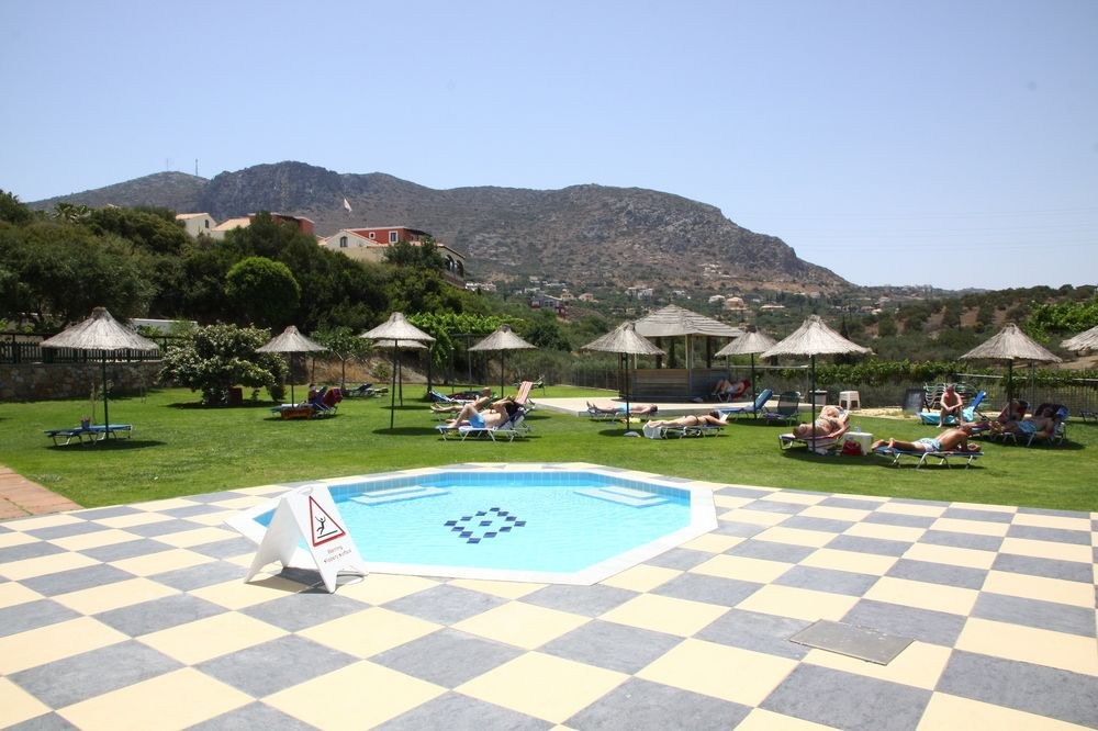 BELLOS APARTMENTS photo 4