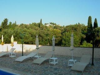 VILLA KARMAR photo 2