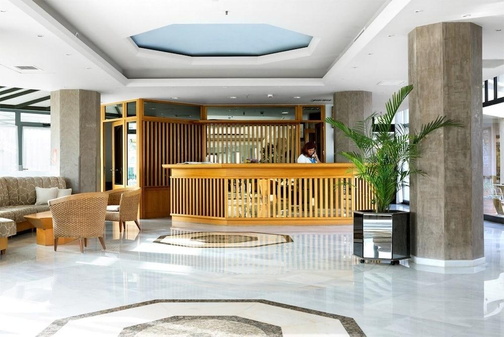 SENTIDO PEARL BEACH HOTEL photo 2