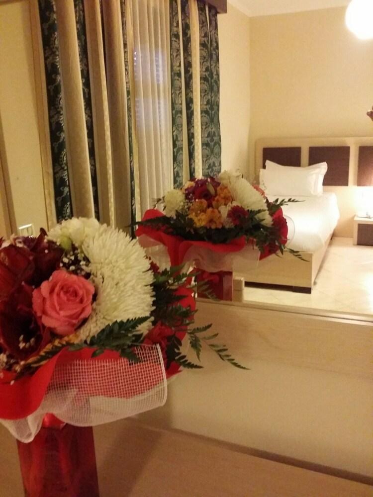 Tropikal Resort Hotel photo 2