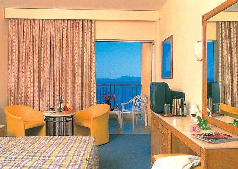 ATLANTICA NISSAKI BEACH photo 4