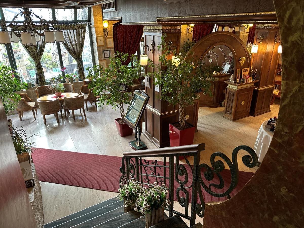 Dinasty Hotel Rezidence photo 4