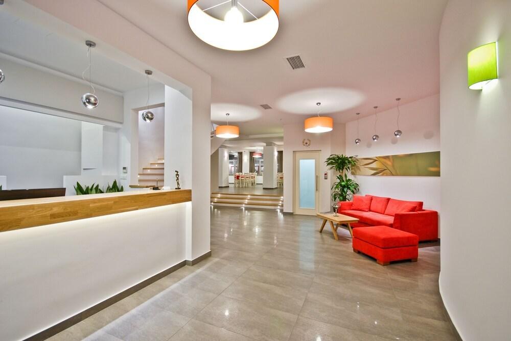 XENIA HOTEL photo 3