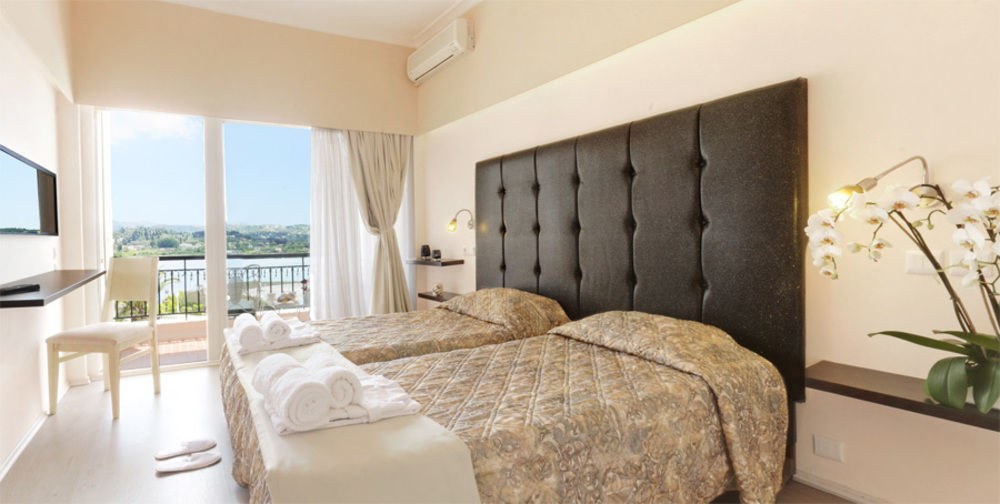 THE ROYAL GRAND HOTEL photo 1