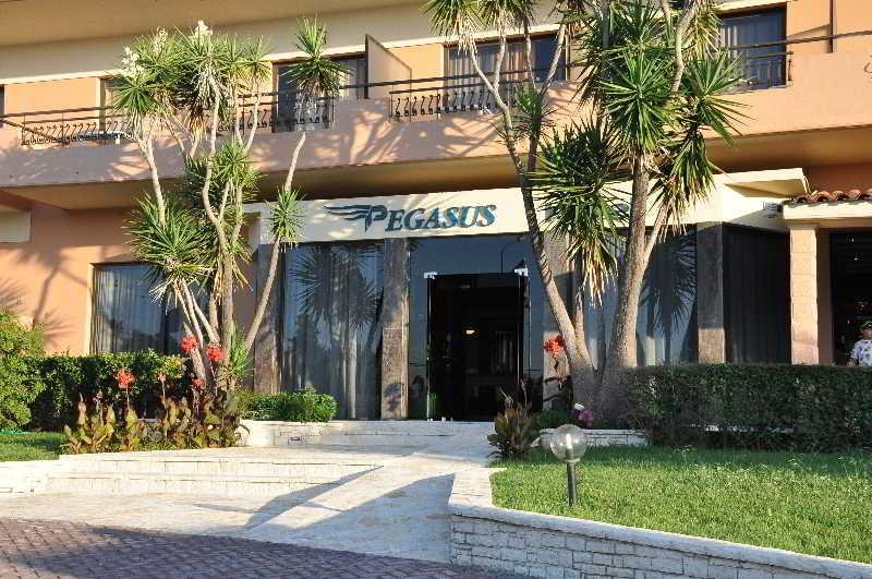 PEGASUS HOTEL photo 4
