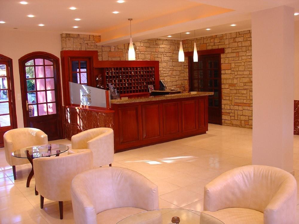 OASIS HOTEL photo 4