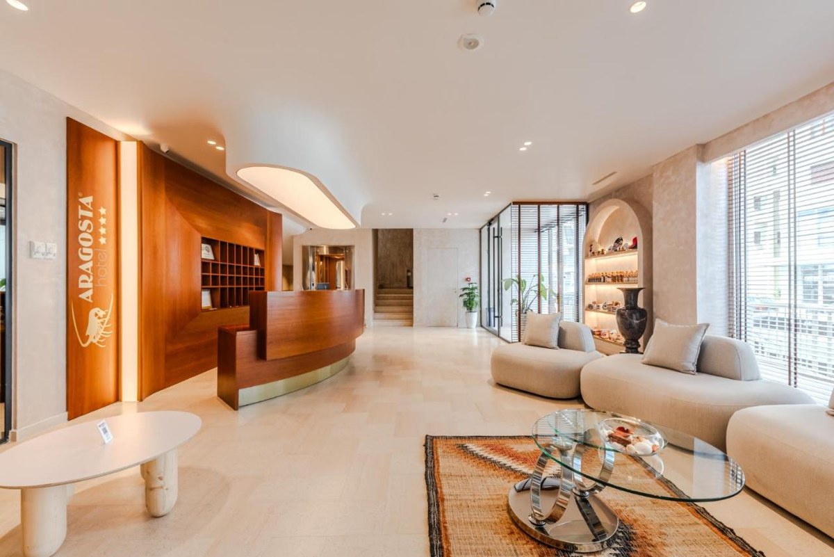 HOTEL ARAGOSTA photo 1