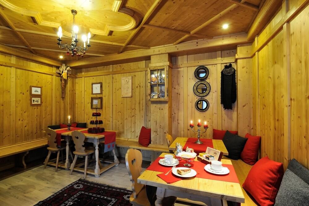 Hotel Montana photo 3