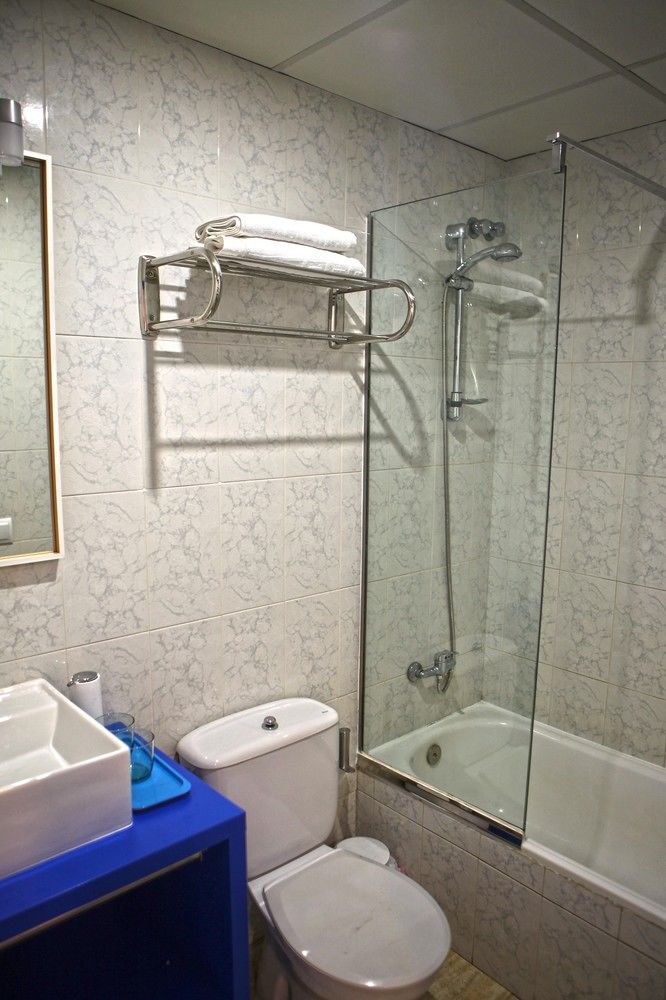 MIRANDA HOSTAL photo 3