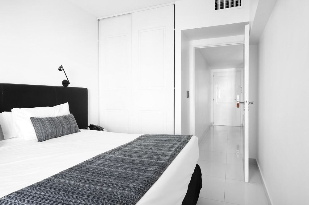 CYAN RECOLETA HOTEL