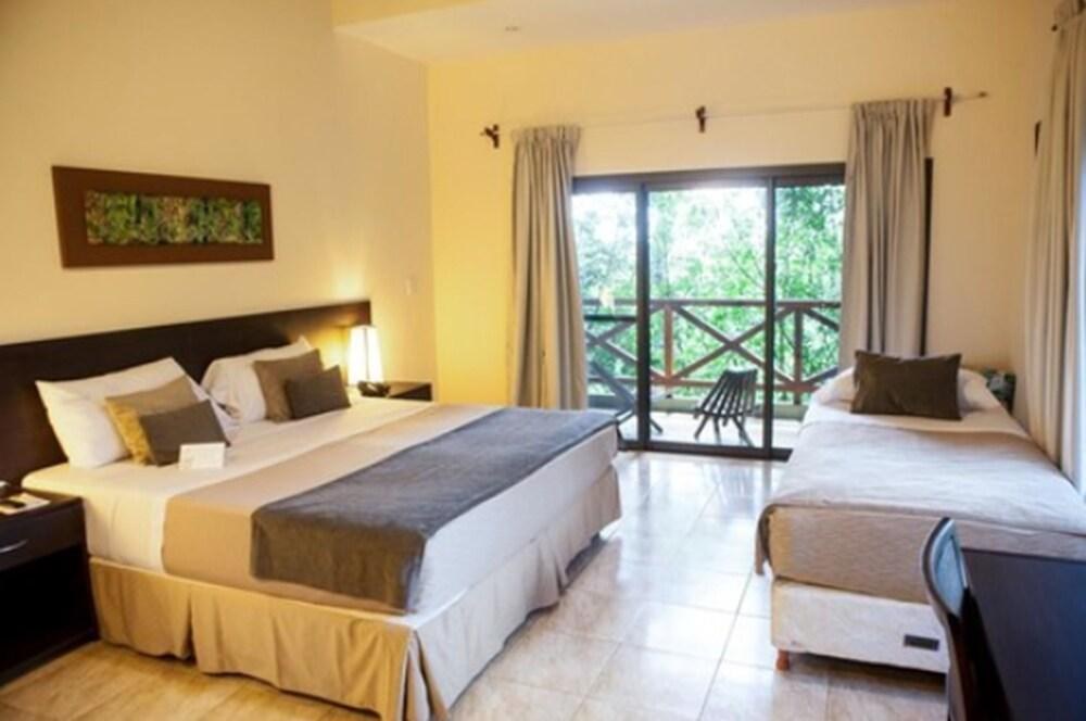 VILLAGE CATARATAS photo 2