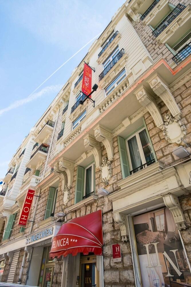 HOTEL BYAKKO NICE