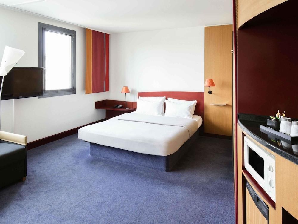 NOVOTEL SUITES WIEN CITY DONAU photo 3