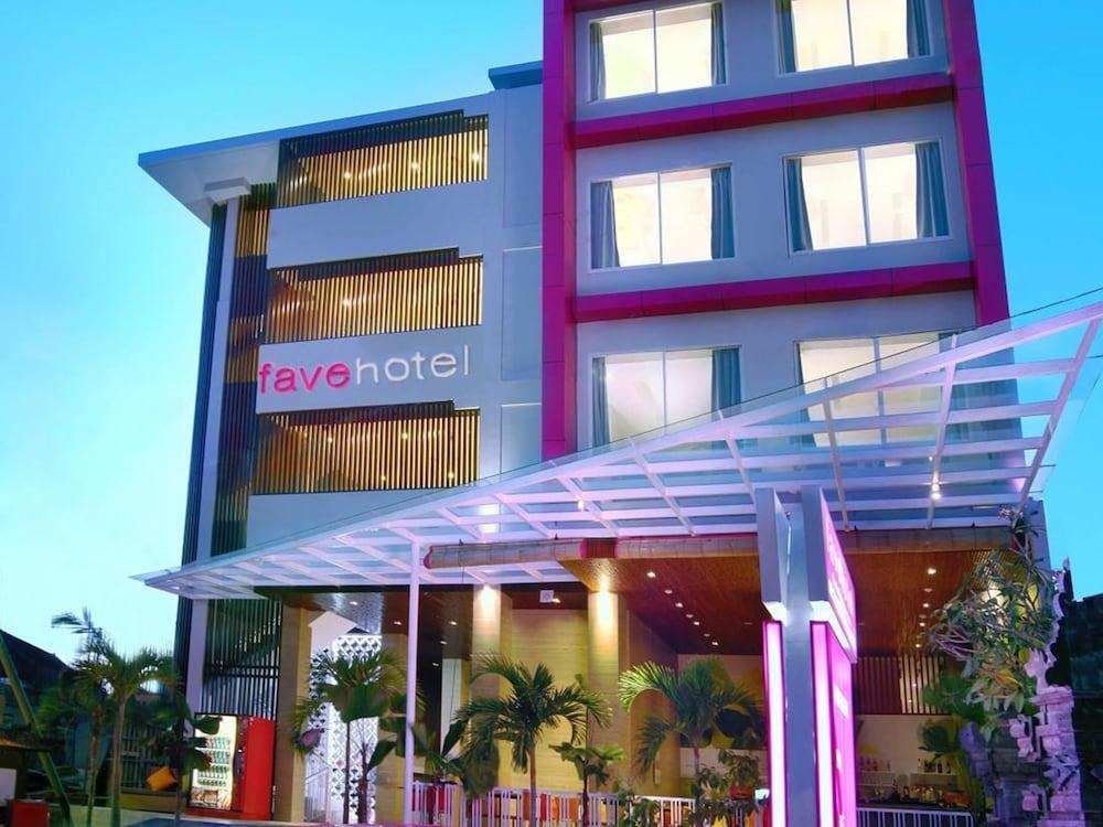 favehotel Kuta Square photo 2
