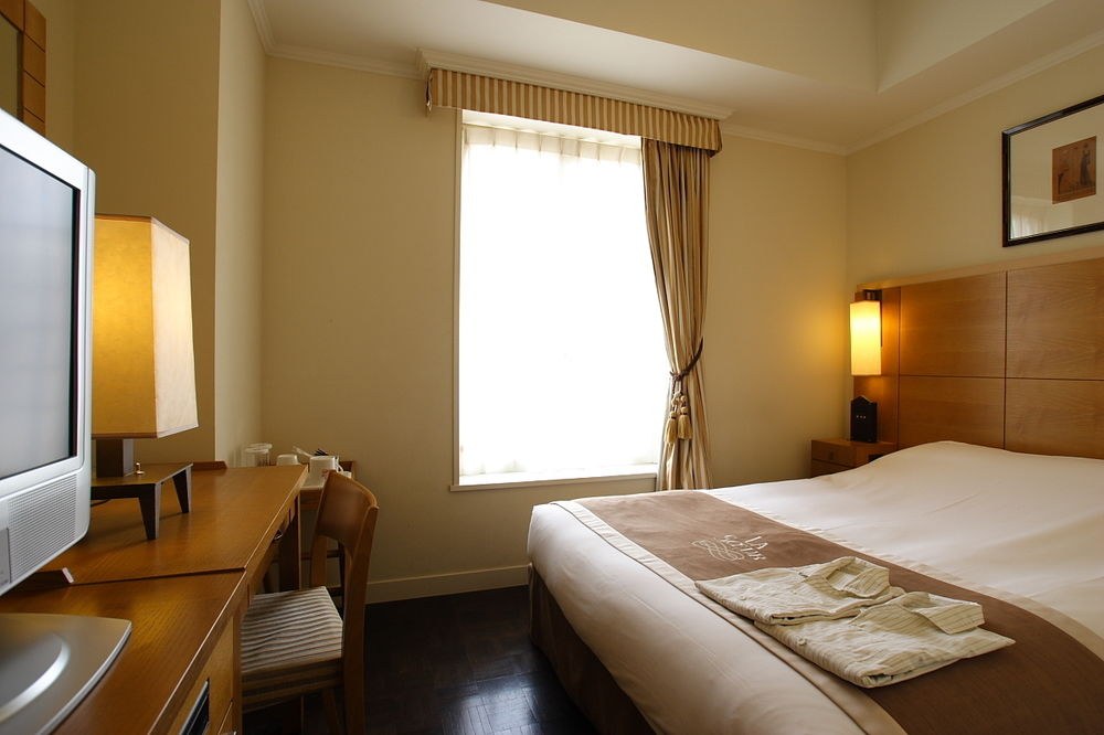 HOTEL MONTEREY LA SOEUR GINZA