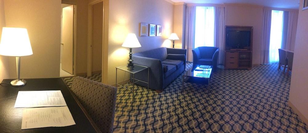 Hotel AKA Washington Circle photo 3
