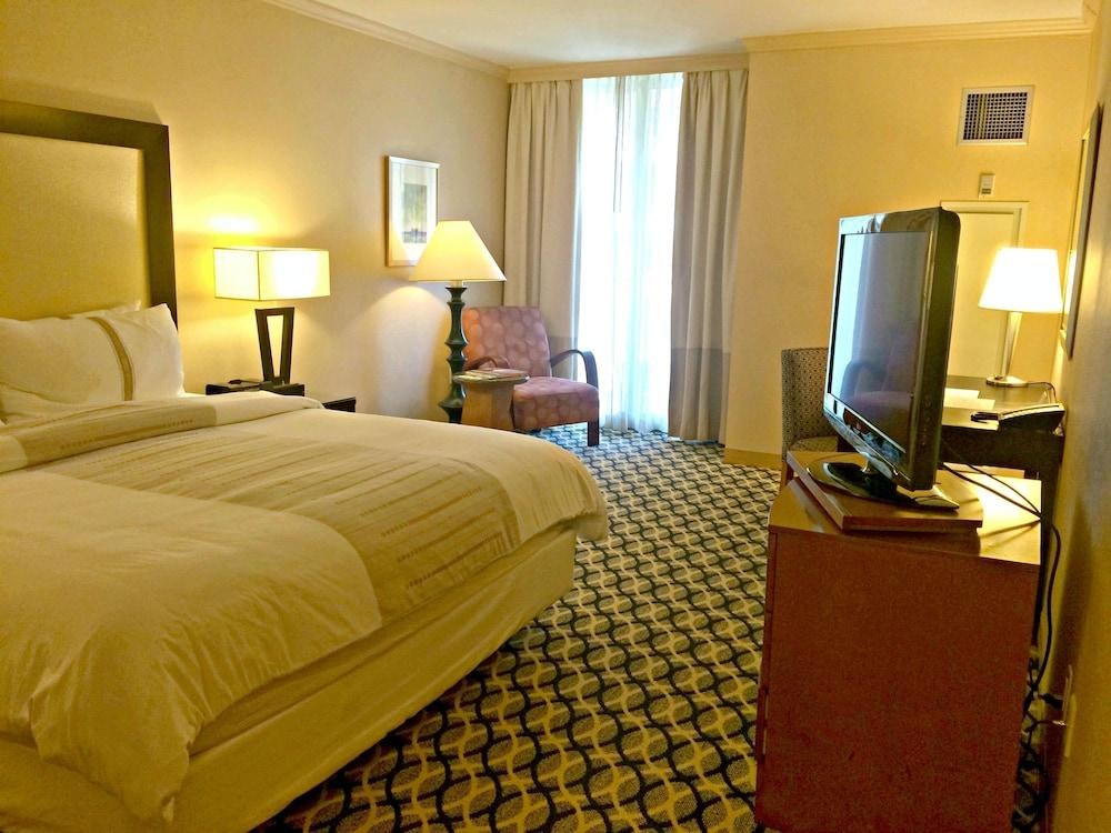 Hotel AKA Washington Circle photo 4