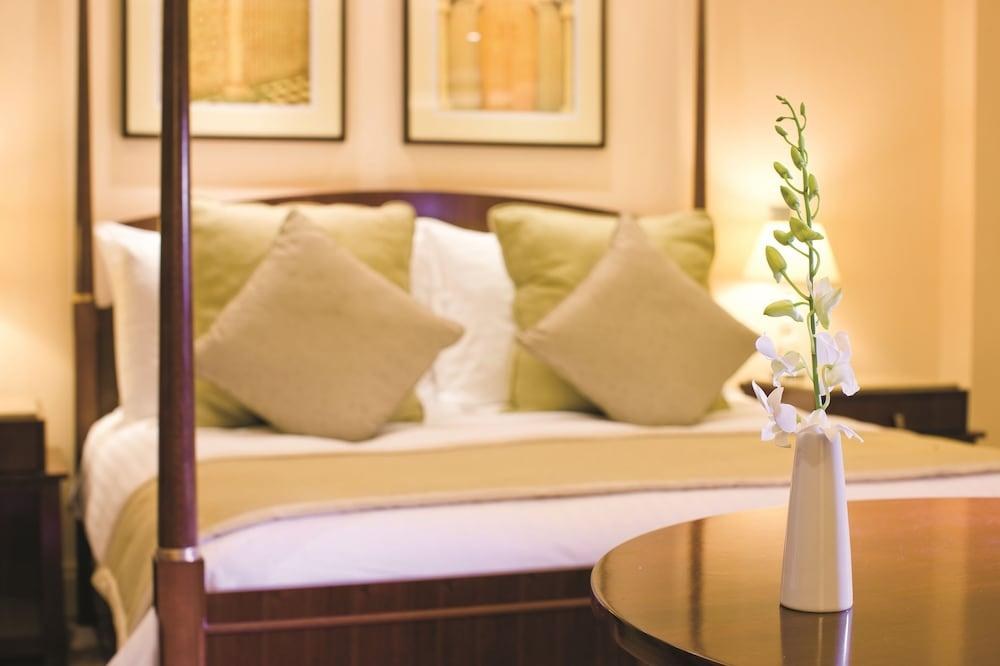 MÖVENPICK HOTEL AL KHOABR photo 2