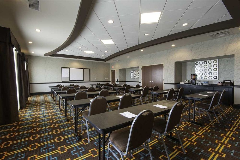 Hampton Inn & Suites Clarksville photo 1