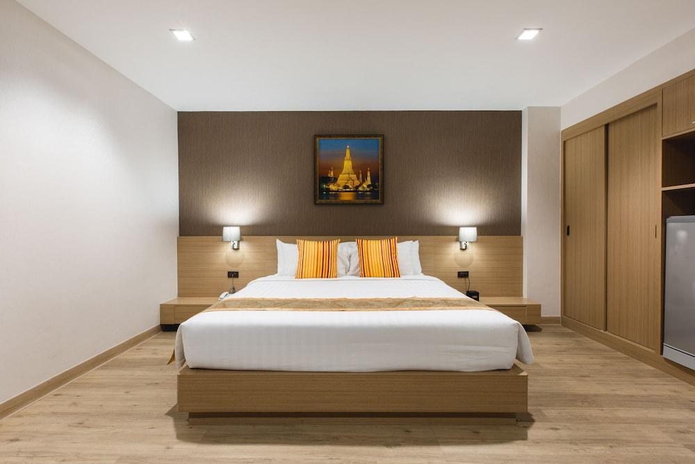 ADELPHI PATTAYA photo 2