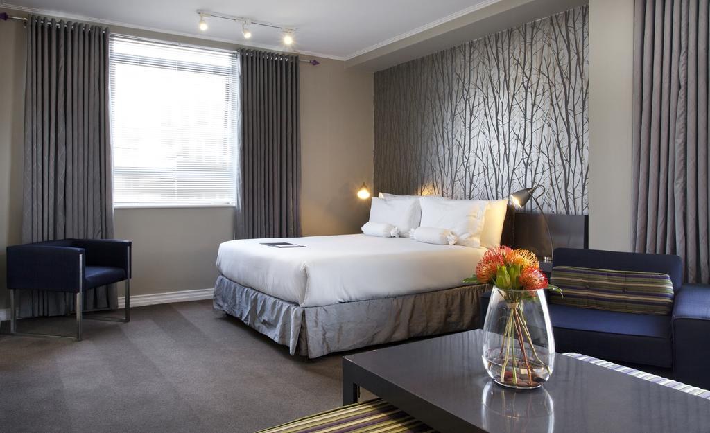 THE HYDE ALL SUITE HOTEL & SPA photo 1