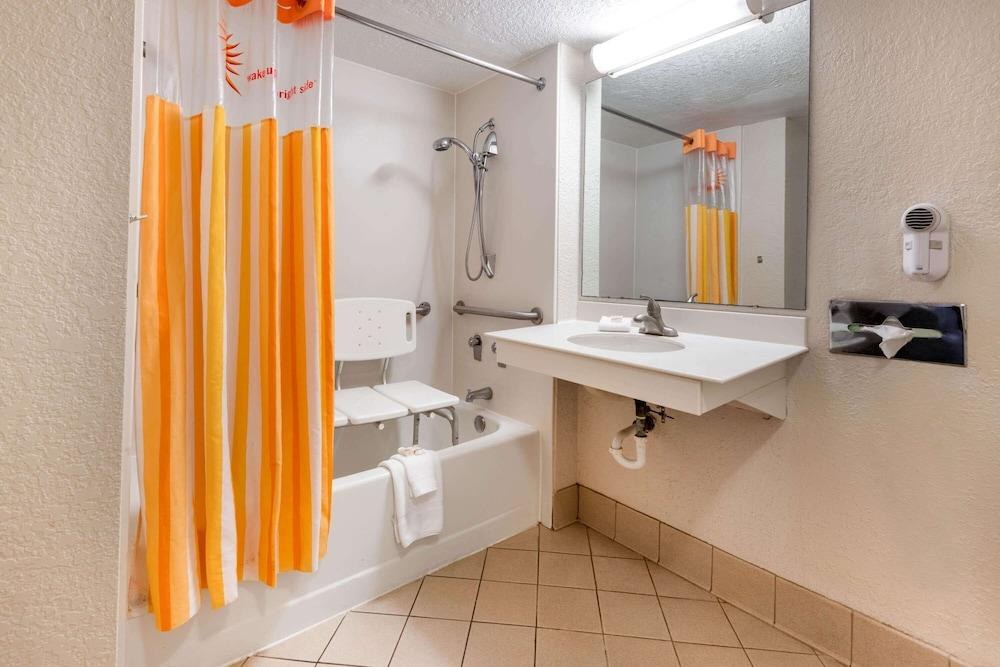 LA QUINTA INN MEDICAL CENTER photo 3