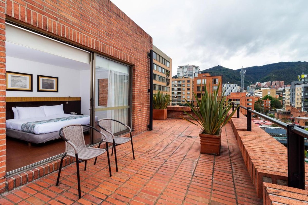MADISSON INN HOTEL & LUXURY SUITES photo 1