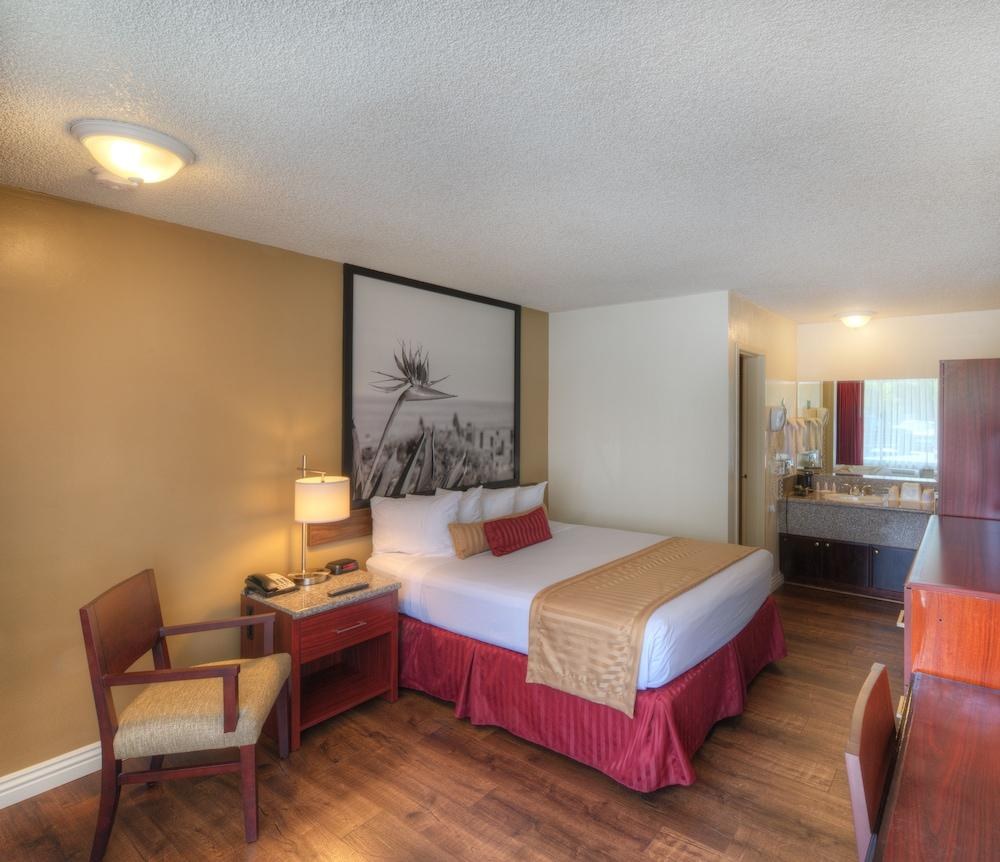 KINGS INN ANAHEIM NEAR DISNEYLAND photo 3