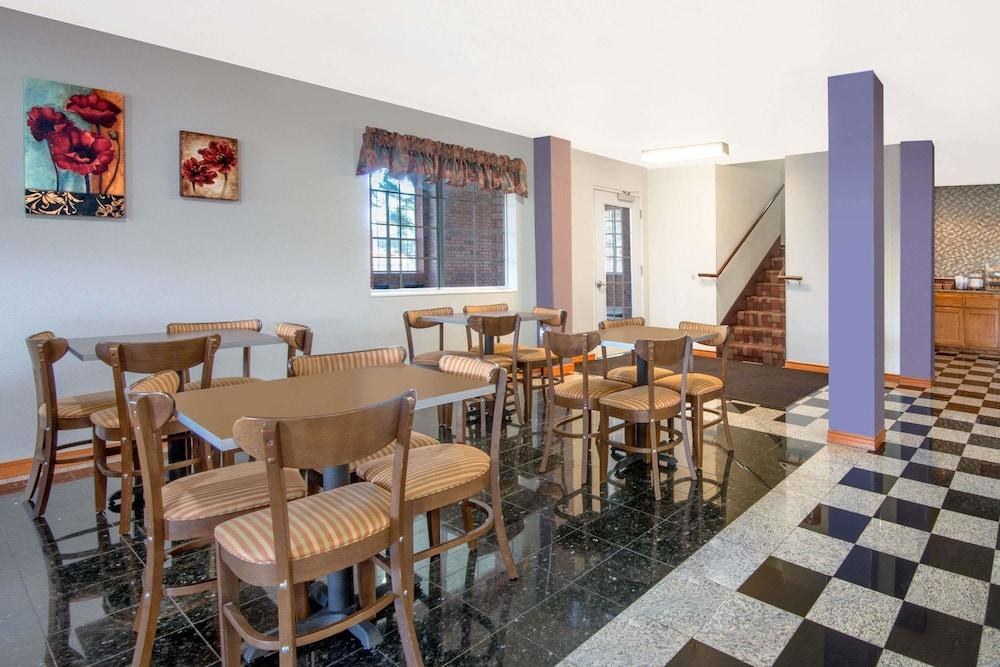 MICROTEL INN & SUITES BY WYNDHAM AMARILLO photo 3