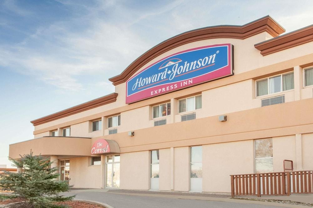 HOWARD JOHNSON EXPRESS INN - WINNIPEG WEST photo 2