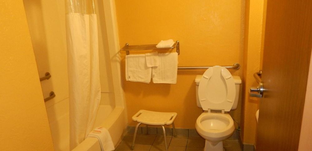 SUPER 8 AMARILLO CENTRAL TX photo 3