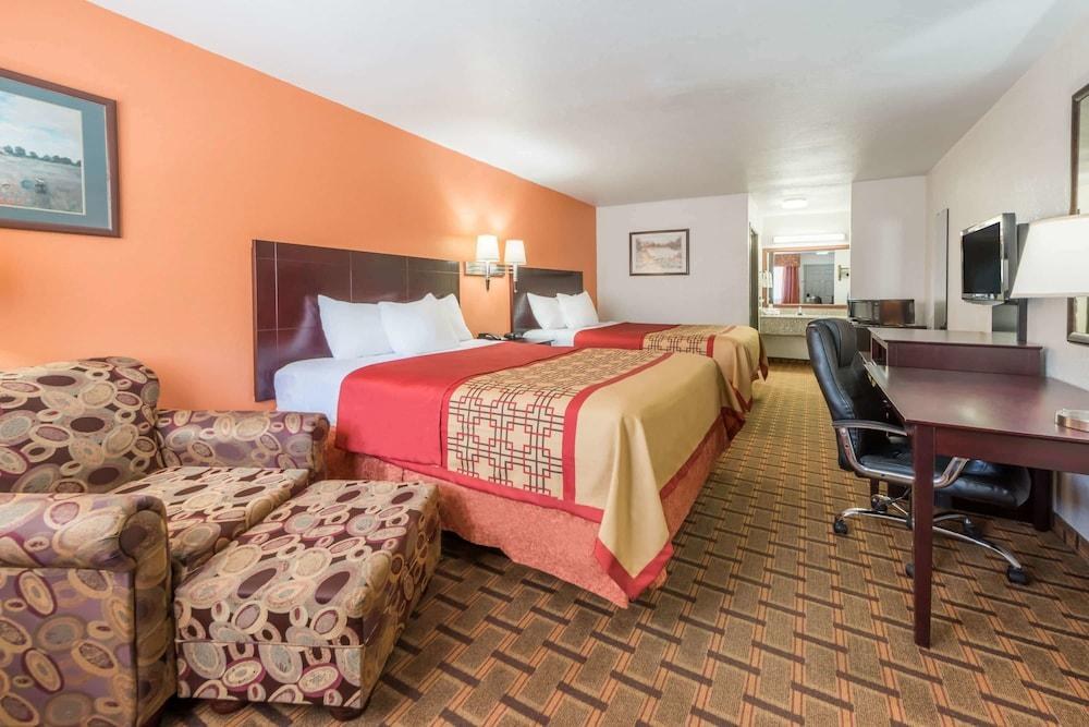 DAYS INN AMARILLO - MEDICAL CENTER photo 4