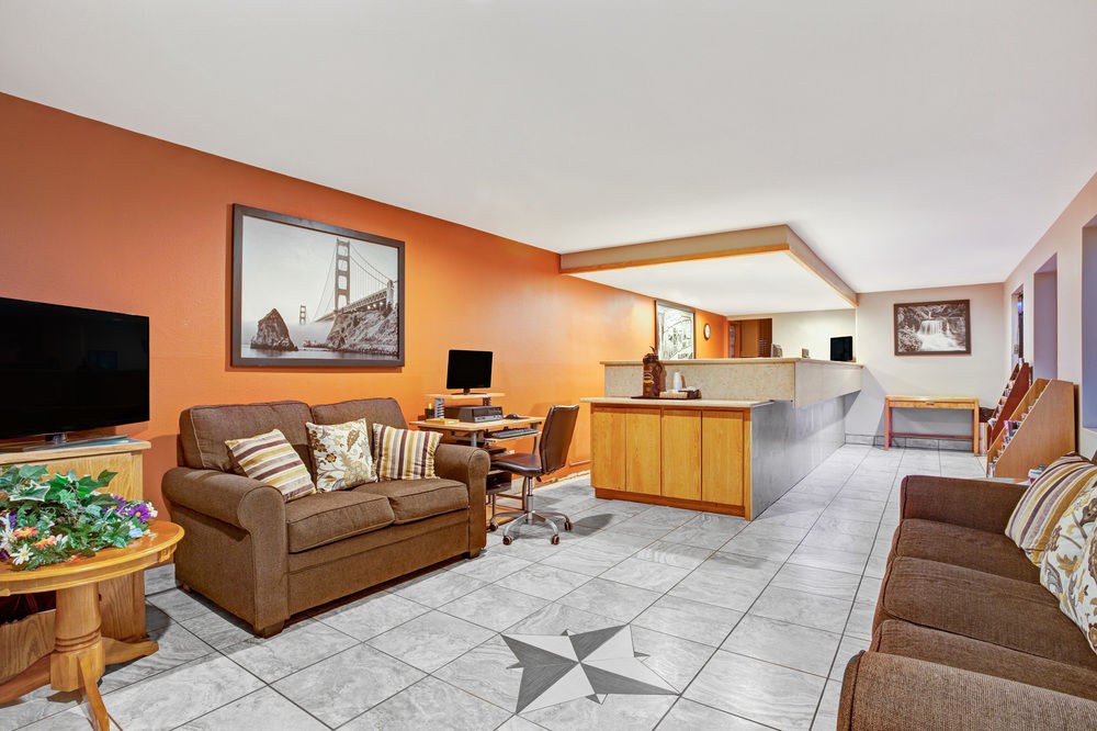 SUPER 8 ALBANY