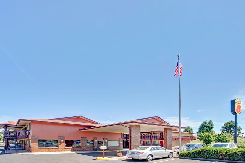 SUPER 8 ALBANY photo 1