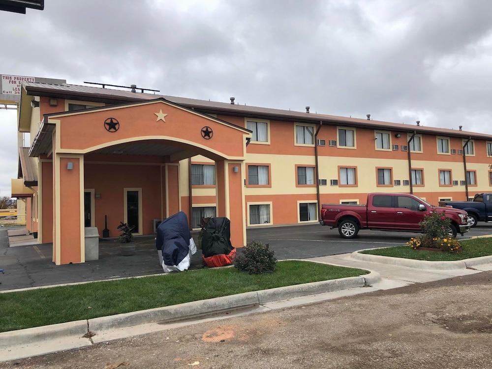 SUPER 8 AMARILLO