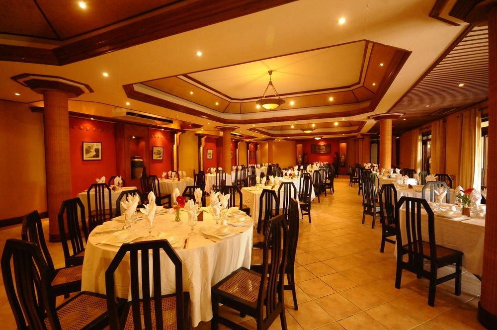 AANARI HOTEL & SPA