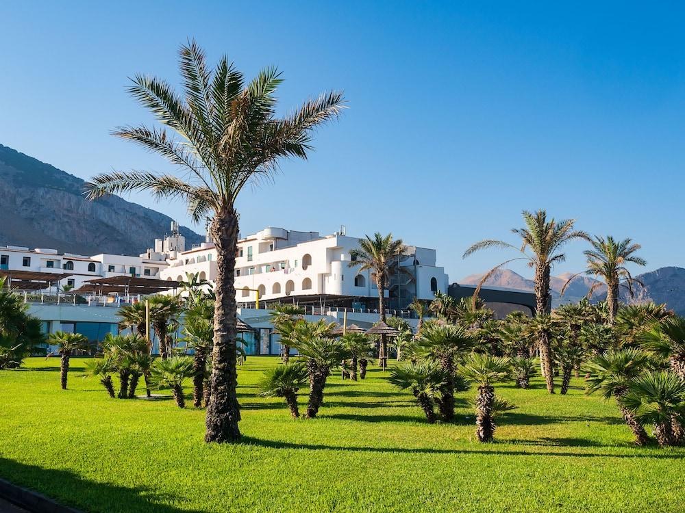 Saracen Sands Hotel & Congress Centre photo 2