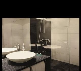 MOTEL ONE BERLIN-BELLEVUE photo 2