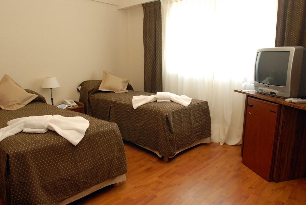 VIASUI HOTEL photo 2