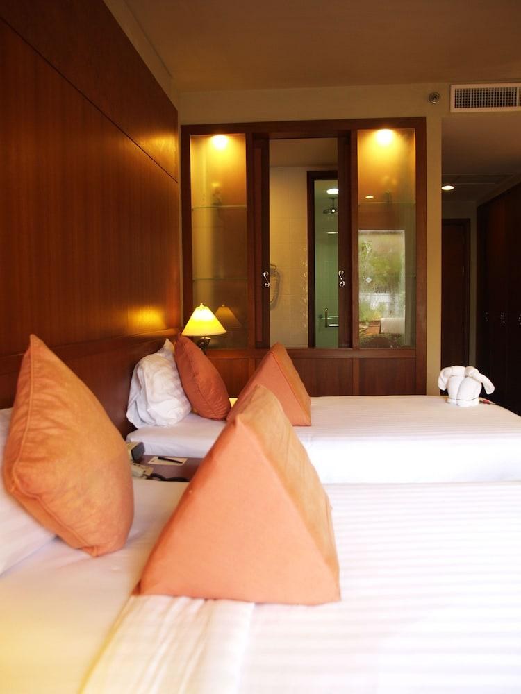 Mission Hills Phuket Golf Resort & Spa photo 3